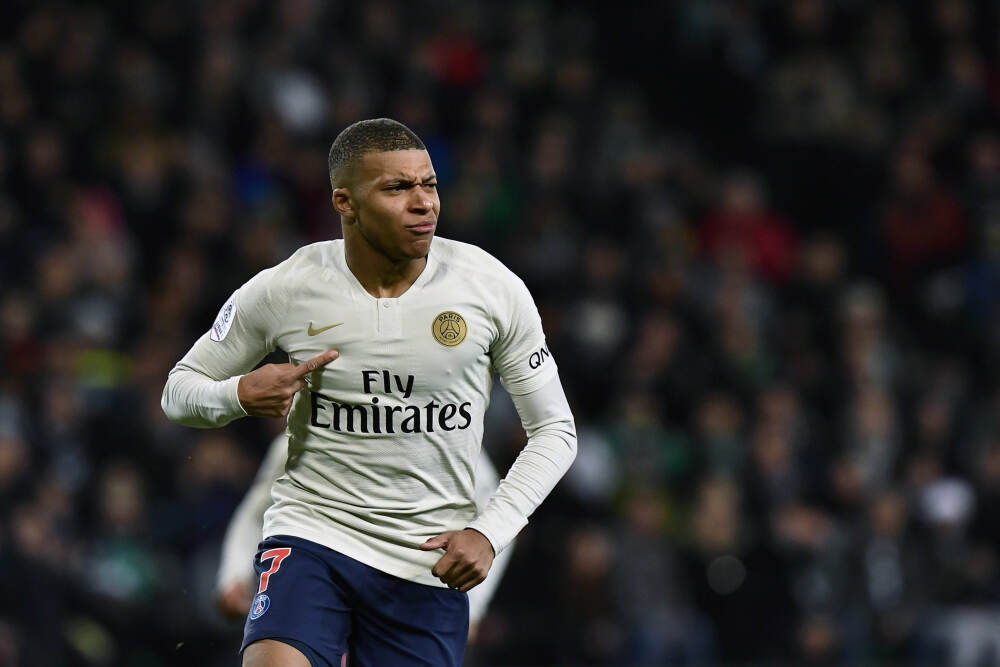 2025年，新型武器装备层出不穷